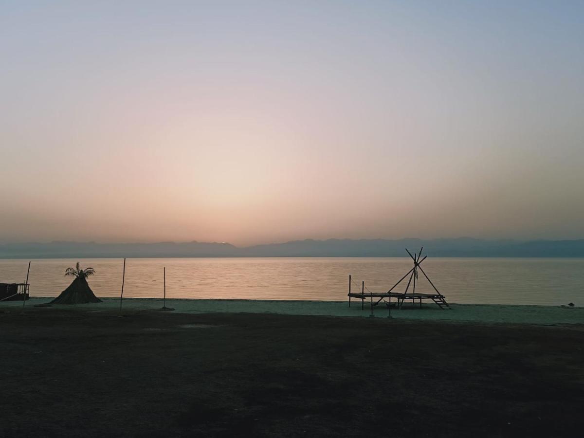 Abdo Caribbean Camp Hotel Nuweiba` Buitenkant foto