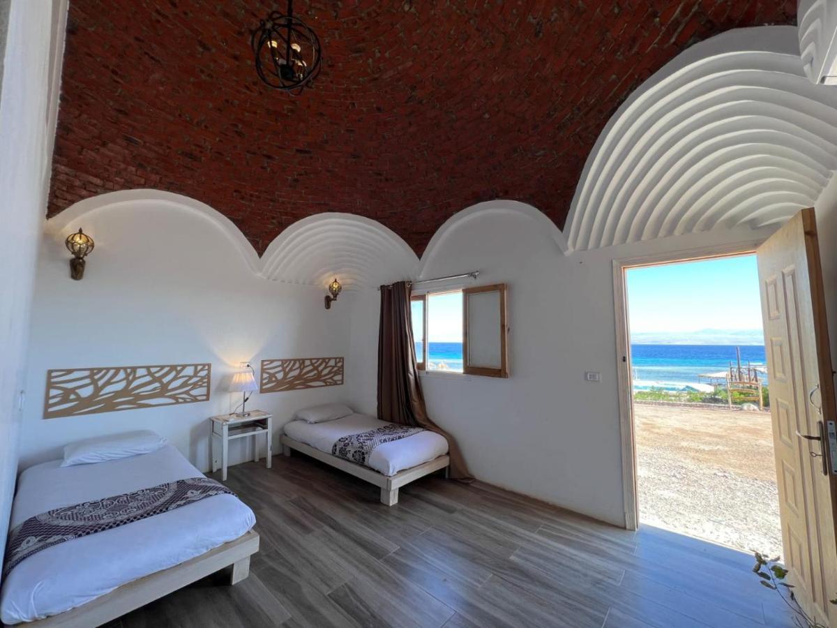 Abdo Caribbean Camp Hotel Nuweiba` Buitenkant foto